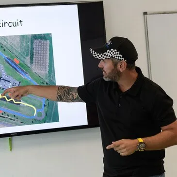 Stage de Pilotage pour Enfant en région Ile-de-France Stage de Pilotage pour Enfant en région Ile-de-France