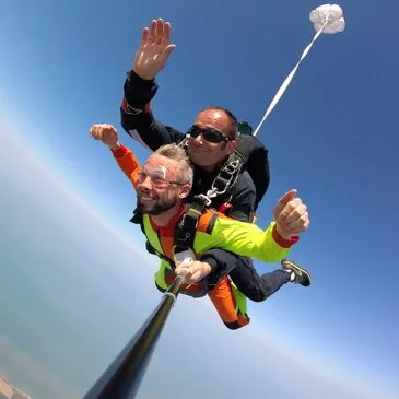 Saut en Parachute Tandem près de Deauville Saut en Parachute Tandem près de Deauville