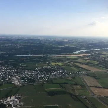 Nantes, à 1h30 de Vannes, Morbihan (56) - Baptême de l'air montgolfière Nantes, à 1h30 de Vannes, Morbihan (56) - Baptême de l'air montgolfière