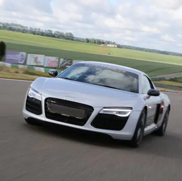 Stage de pilotage Audi R8 en région Belgique Stage de pilotage Audi R8 en région Belgique