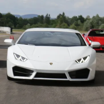 Stage de Pilotage Trio - Circuit de Dijon-Prenois Stage de Pilotage Trio - Circuit de Dijon-Prenois