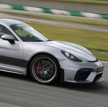 Baptême en Porsche GT4 - Circuit de Dijon-Prenois Baptême en Porsche GT4 - Circuit de Dijon-Prenois
