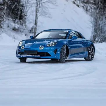 Pilotage sur Glace en Alpine A110 - Circuit d'Abondance en région Rhône-Alpes Pilotage sur Glace en Alpine A110 - Circuit d'Abondance en région Rhône-Alpes
