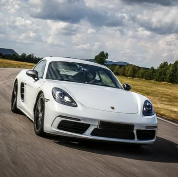 Stage de Pilotage en Porsche Cayman - Circuit d&#39;Hockenheim