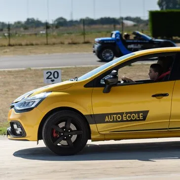 Ain (01) Rhône-Alpes - Stage de Pilotage Ain (01) Rhône-Alpes - Stage de Pilotage