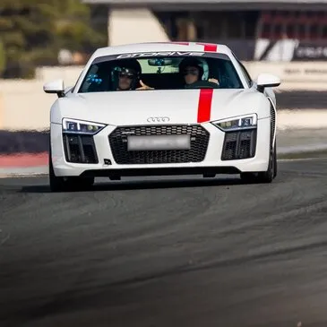 Stage en Audi R8 V10 - Circuit de Magny-Cours en région Bourgogne