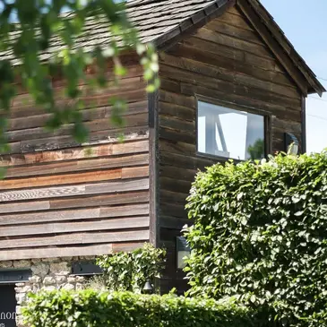 Cabane dans les Arbres près de Beaune Cabane dans les Arbres près de Beaune