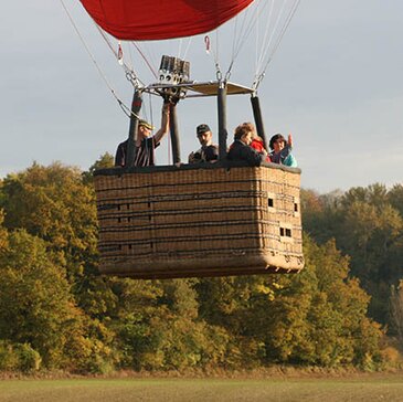 Baptême de l&#39;air montgolfière proche Aérodrome de Vitry-en-Artois