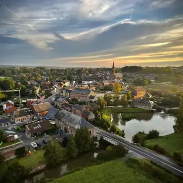 Maroilles, à 30 min de Maubeuge, Nord (59) - Baptême de l'air montgolfière Maroilles, à 30 min de Maubeuge, Nord (59) - Baptême de l'air montgolfière