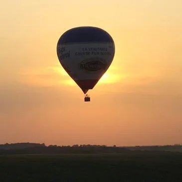 Baptême de l'air montgolfière proche Maroilles, à 30 min de Maubeuge Baptême de l'air montgolfière proche Maroilles, à 30 min de Maubeuge