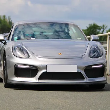 Baptême en Porsche Cayman GT4 Club Sport - Circuit de la Châtre en région Centre Baptême en Porsche Cayman GT4 Club Sport - Circuit de la Châtre en région Centre