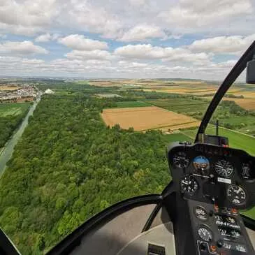 Pilotage d&#39;Hélicoptère près de Troyes