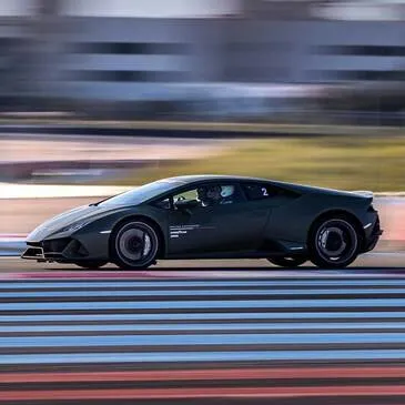 Stage de pilotage Lamborghini en région Languedoc-Roussillon