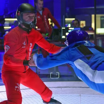 Réserver Simulateur de Chute Libre en Rhône-Alpes Réserver Simulateur de Chute Libre en Rhône-Alpes