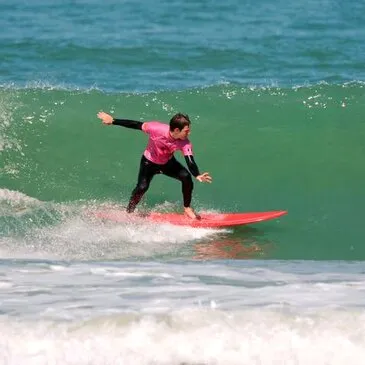 Initiation au Surf à La Palmyre près de Royan Initiation au Surf à La Palmyre près de Royan