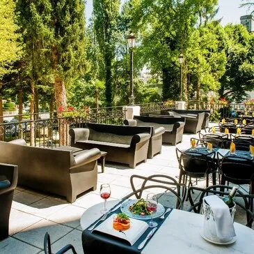 Week-end Vol en Hélicoptère au Pic du Midi en région Midi-Pyrénées Week-end Vol en Hélicoptère au Pic du Midi en région Midi-Pyrénées