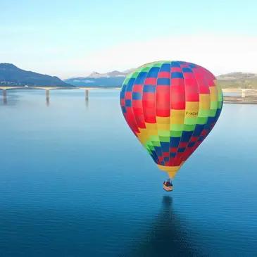 Réserver Baptême de l'air montgolfière en PACA et Corse Réserver Baptême de l'air montgolfière en PACA et Corse