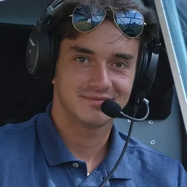 Aéroport de Bourges, Cher (18) - Baptême en ULM et Autogire Aéroport de Bourges, Cher (18) - Baptême en ULM et Autogire