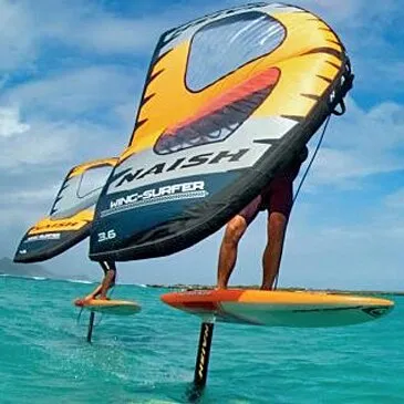 Initiation au Wing Foil à Frontignan en région Languedoc-Roussillon Initiation au Wing Foil à Frontignan en région Languedoc-Roussillon