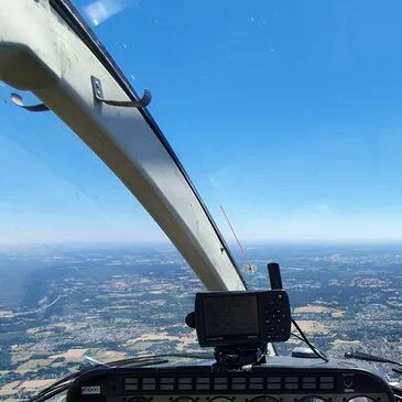 Baptême en Hélicoptère à Tours en région Centre