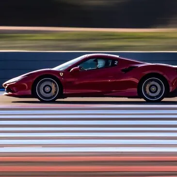 Stage de pilotage Ferrari en région PACA et Corse Stage de pilotage Ferrari en région PACA et Corse