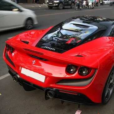 Stage de pilotage Ferrari en région Languedoc-Roussillon Stage de pilotage Ferrari en région Languedoc-Roussillon