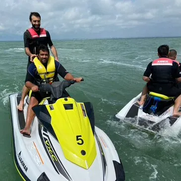 Réserver Jet ski Scooter des mers département Calvados Réserver Jet ski Scooter des mers département Calvados