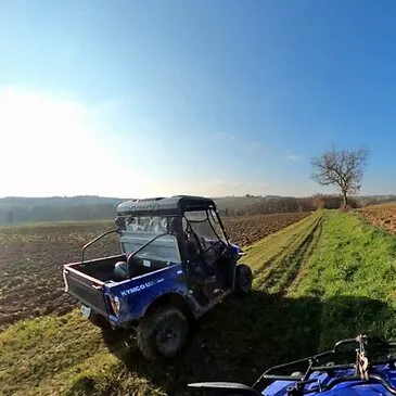 Randonnée en Buggy près d'Auch en région Midi-Pyrénées Randonnée en Buggy près d'Auch en région Midi-Pyrénées