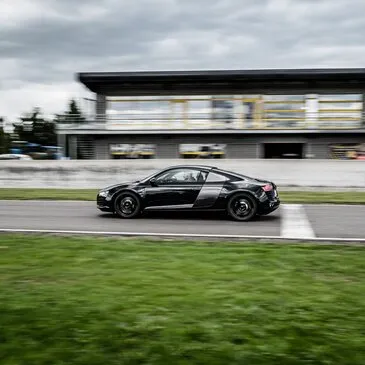 Stage de pilotage Audi R8 proche Circuit d'Andrézieux Stage de pilotage Audi R8 proche Circuit d'Andrézieux