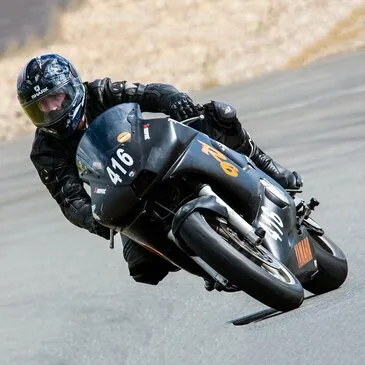 Stage Coaching avec votre Moto - Circuit de Fontenay-le-Comte en région Pays-de-la-Loire Stage Coaching avec votre Moto - Circuit de Fontenay-le-Comte en région Pays-de-la-Loire