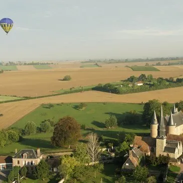 Vol en Montgolfière près de Beauvais en région Picardie Vol en Montgolfière près de Beauvais en région Picardie
