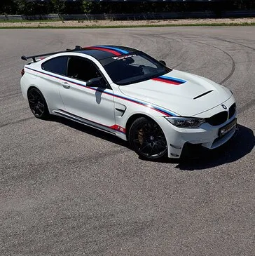 Baptême en BMW M4 DTM - Circuit de Chenevières Baptême en BMW M4 DTM - Circuit de Chenevières