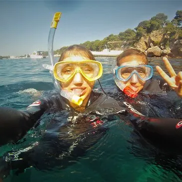 Balade en bateau, département Alpes Maritimes Balade en bateau, département Alpes Maritimes