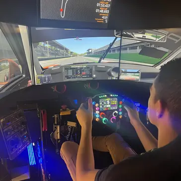 Simulateur de Pilotage Auto Pro à Angers Simulateur de Pilotage Auto Pro à Angers