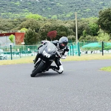 Stage de pilotage moto proche Circuit de Brissac, à 45 min de Montpellier Stage de pilotage moto proche Circuit de Brissac, à 45 min de Montpellier