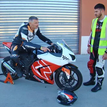 Stage de pilotage moto, département Aude Stage de pilotage moto, département Aude