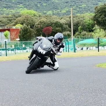 Stage de Pilotage Moto près de Marseille Stage de Pilotage Moto près de Marseille