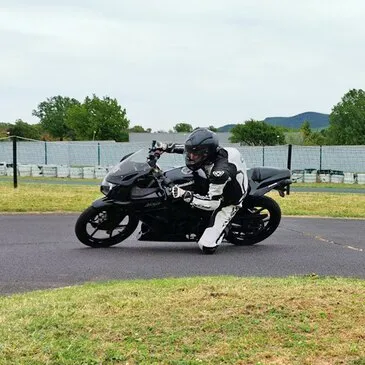 Stage de Pilotage en région PACA et Corse Stage de Pilotage en région PACA et Corse