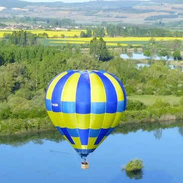 Week-End à Beaune - Survol de la Bourgogne en Montgolfière Week-End à Beaune - Survol de la Bourgogne en Montgolfière