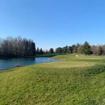La Chaussée-d'Ivry, à 30 min de Dreux, Eure et loir (28) - Week end Golf La Chaussée-d'Ivry, à 30 min de Dreux, Eure et loir (28) - Week end Golf