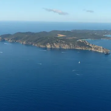 Baptême en ULM et Autogire proche Aéroport du Castellet Baptême en ULM et Autogire proche Aéroport du Castellet