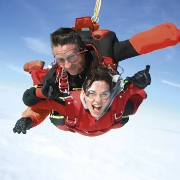 Saut en parachute proche Aérodrome de Lézignan-Corbières, à 45 min de Perpignan