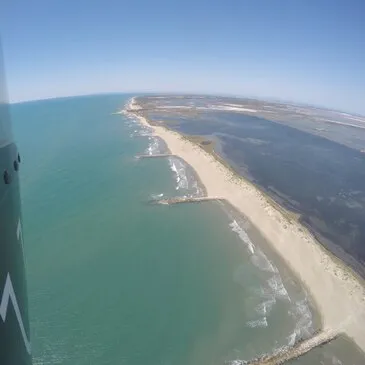 Baptême de l'air hélicoptère proche Aérodrome de Montpellier-Candillargues Baptême de l'air hélicoptère proche Aérodrome de Montpellier-Candillargues