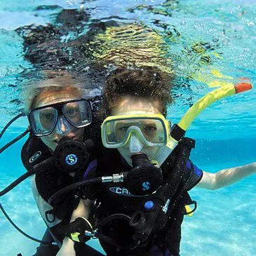 Baptême de Plongée à Saint-Tropez Baptême de Plongée à Saint-Tropez