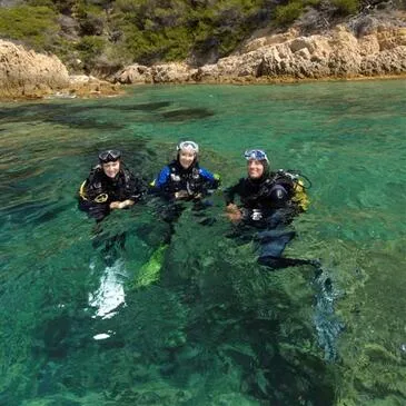 Baptême de plongée en région PACA et Corse Baptême de plongée en région PACA et Corse