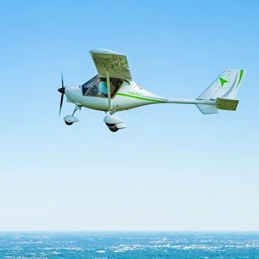 Vol d'Initiation au Pilotage en ULM Multiaxe à Nantes Vol d'Initiation au Pilotage en ULM Multiaxe à Nantes