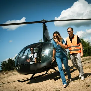 Baptême de l'air hélicoptère, département Bouches du Rhône Baptême de l'air hélicoptère, département Bouches du Rhône
