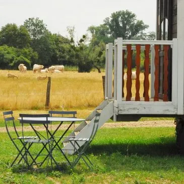 Weekend et Hébergement Insolite, département Allier Weekend et Hébergement Insolite, département Allier