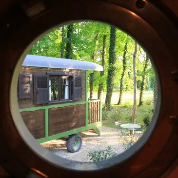 Offrir Weekend et Hébergement Insolite en Auvergne Offrir Weekend et Hébergement Insolite en Auvergne