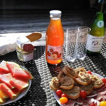 Nuit en Roulotte dans le Limousin en région Limousin Nuit en Roulotte dans le Limousin en région Limousin